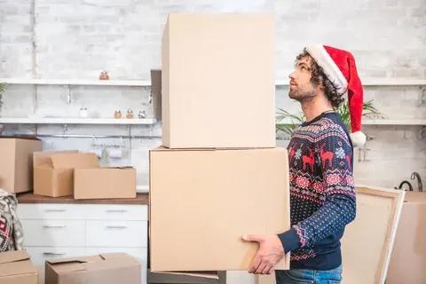 Holiday Hustle: Moving Hacks for a Smooth Relocation During the Festive Season SVL