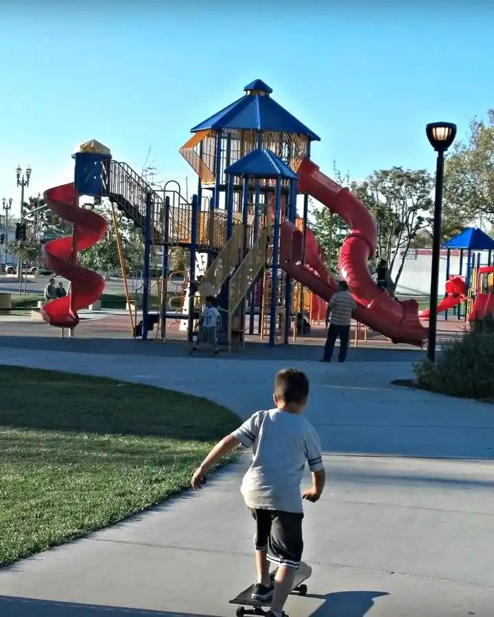The best neighborhoods in Compton SVL
