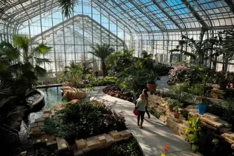 Lauritzen Gardens Omaha