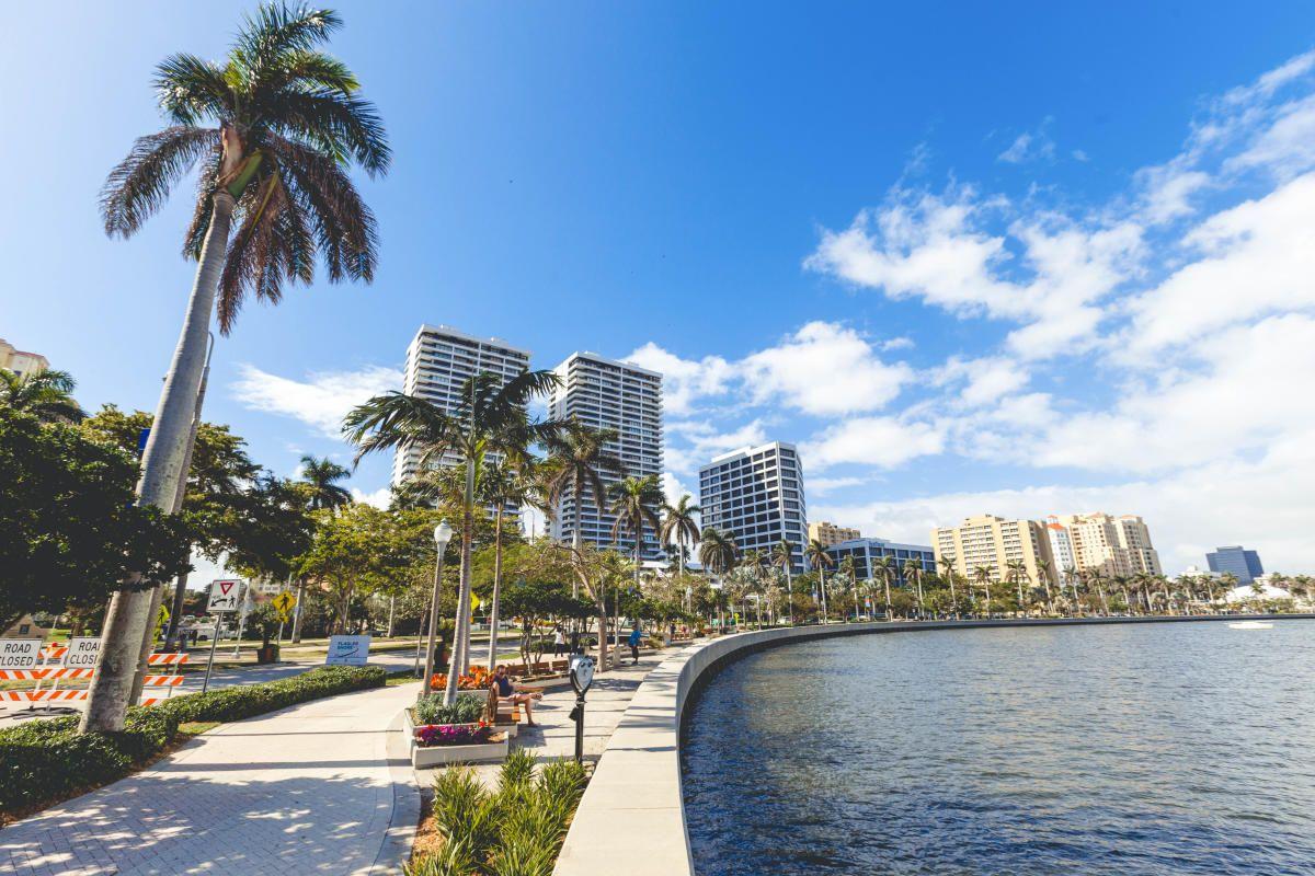 Movers in West Palm Beach, FL