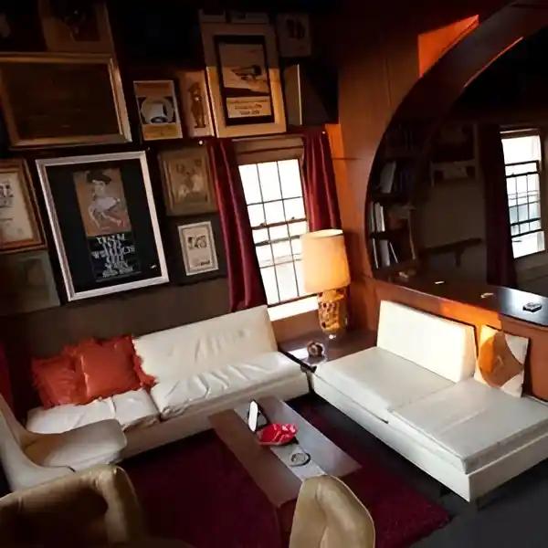 Pascall’s Bar Speakeasy SVL