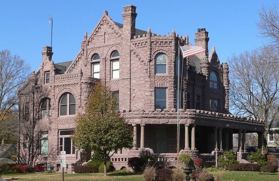 Sioux City Public Museum SVL